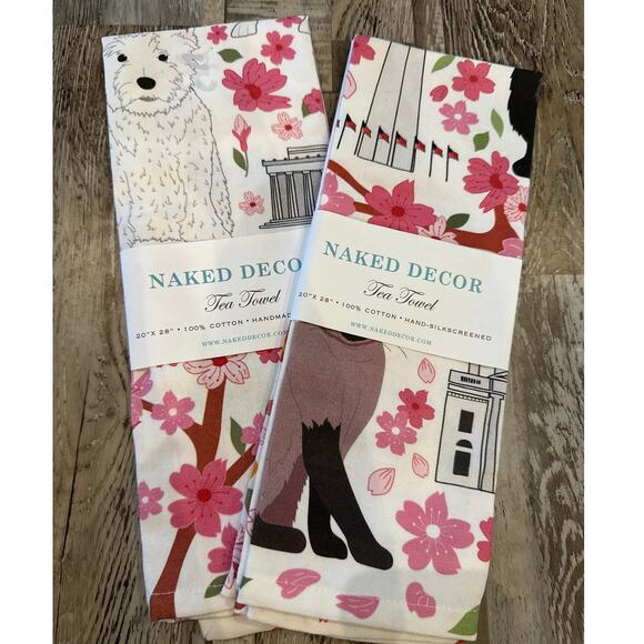 Naked Decor Tea Towel Cotton Set of Two Cat and Dog Theme Washington DC NEW - Picture 1 of 2